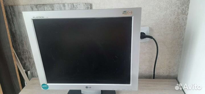 Монитор для компьютера LG