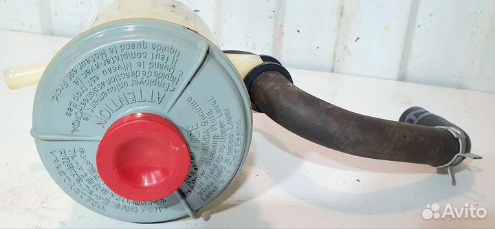 Бачок гидроусилителя Honda C-RV 1