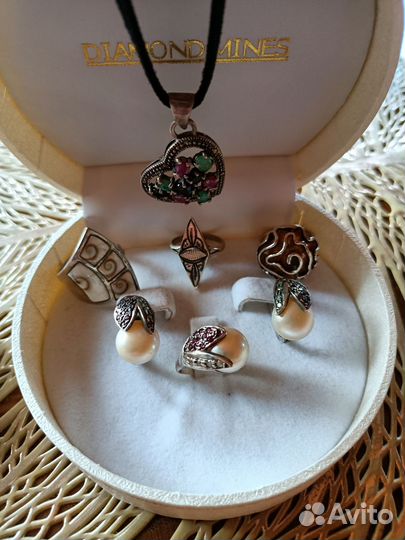 Серебряное кольцо женское