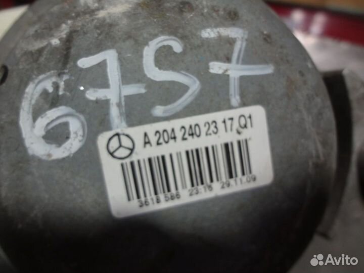 Опора подушка двигателя левая Мерседес 204 212 218