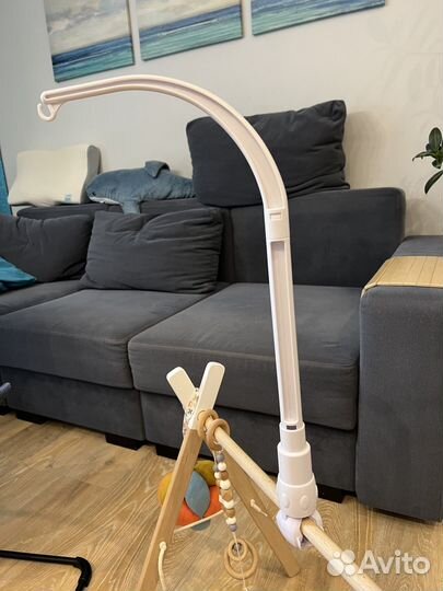 Кронштейн для мобиля