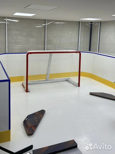 Бросковая зона хоккейная