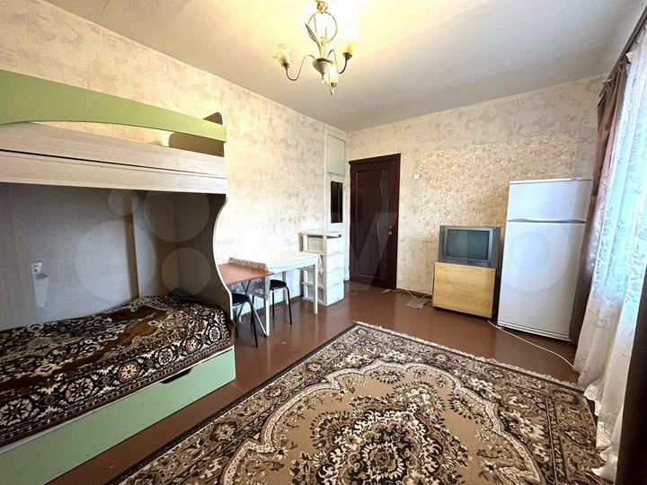 Комната 15,4 м² в 2-к., 1/5 эт.