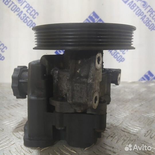 Насос гур Mercedes-Benz W211 универсал OM 648.861