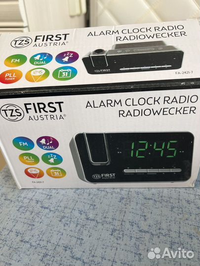 Часы с будильником