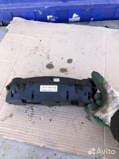 Блок климата Mercedes Benz w211 e211