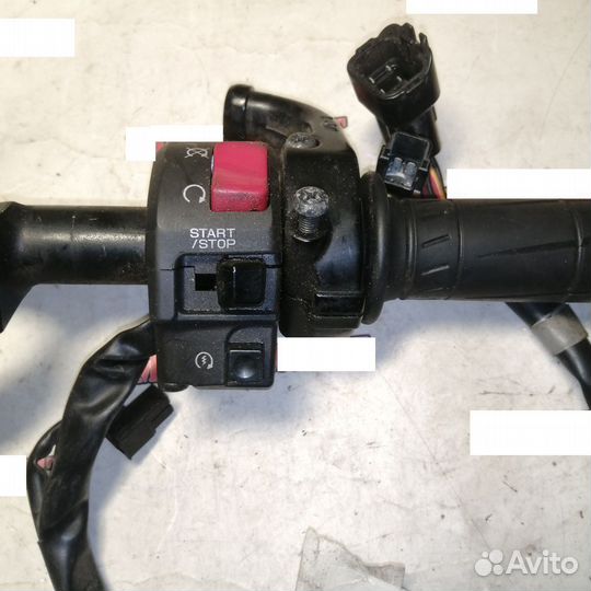 Правый клипон Kawasaki ZX10r 11-15г