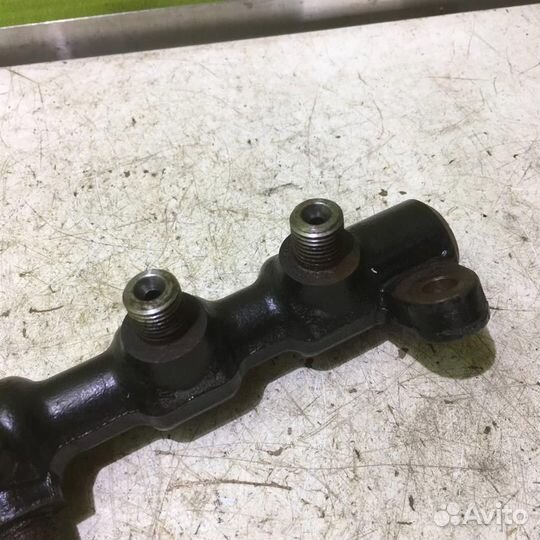 Рейка топливная (рампа) Форд Мондео 3