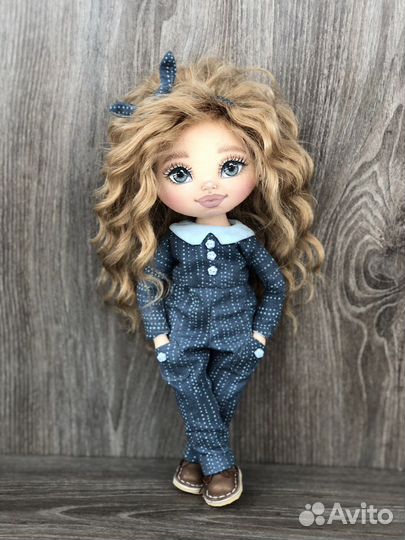 Кукла интерьерная