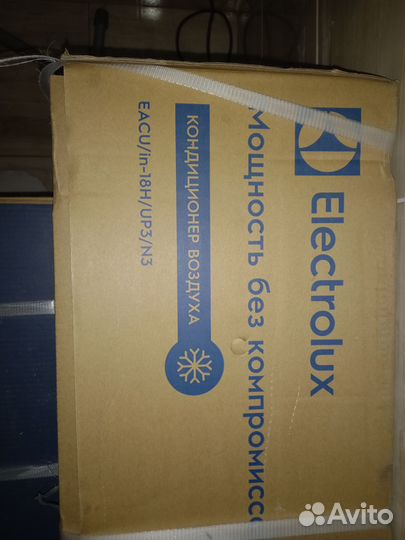 Комплект Electrolux eacu-18H/UP3/N3 сплит-системы