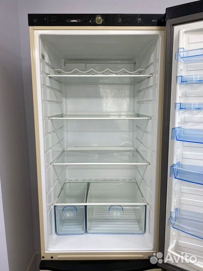 Холодильник 