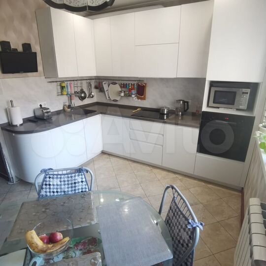 3-к. квартира, 78,4 м², 8/23 эт.