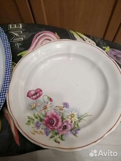 Блюдо,пиалы и старинная посуда