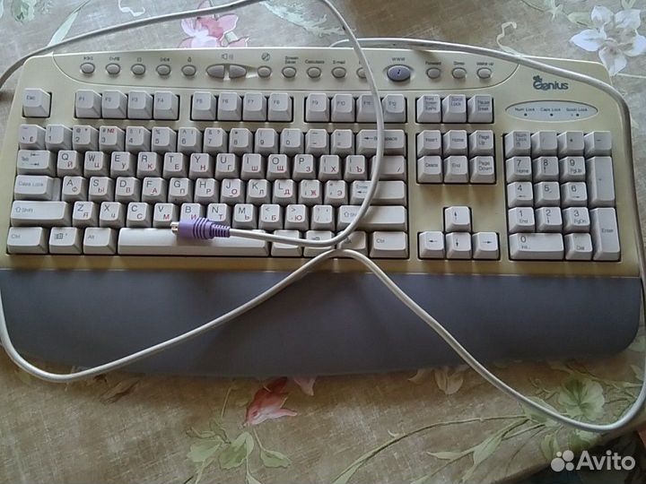 Клавиатура Genius