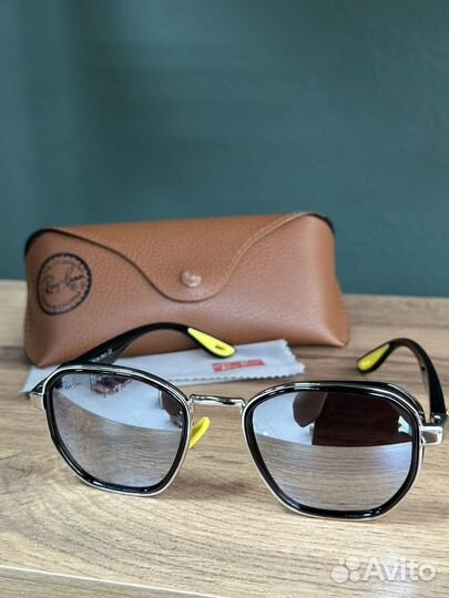 Очки новые