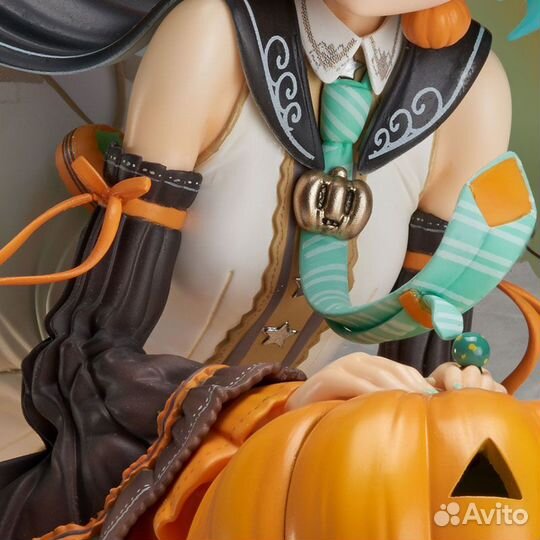 Hatsune Miku Trick or Miku Ver