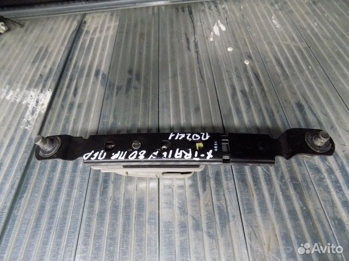 Механизм регулировки ремня безопасности X-Trail (T