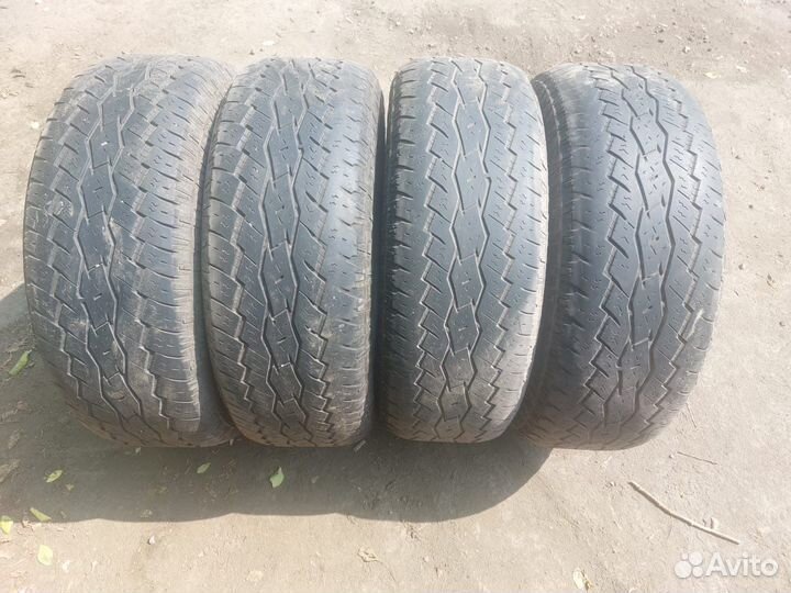 Toyo Open Country A/T Plus 255/65 R17