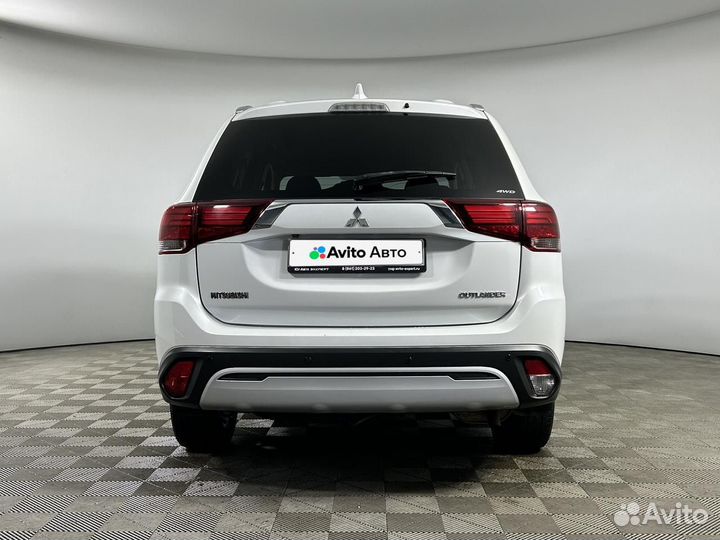 Mitsubishi Outlander 2.0 CVT, 2020, 73 000 км