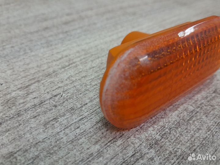 Повторитель поворота жёлтый для Ford Fusion