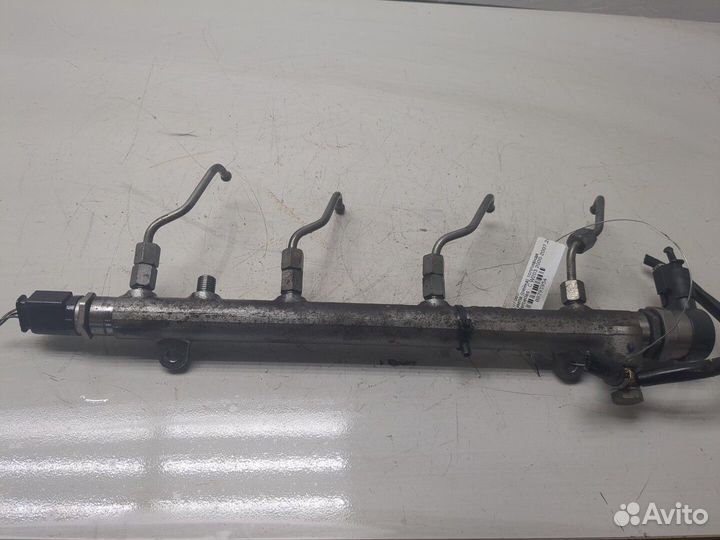 Рампа топливная Mercedes C W203, 2007