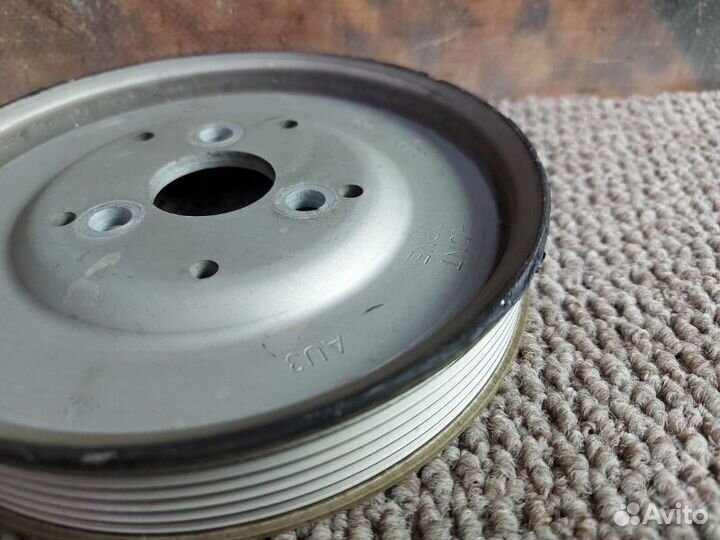 Шкив насоса гидроусилителя Audi A6 C5 APR 2001