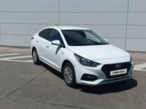 Hyundai Solaris 1.6 AT, 2017, 304 500 км, с пробегом, цена 990 000 руб.