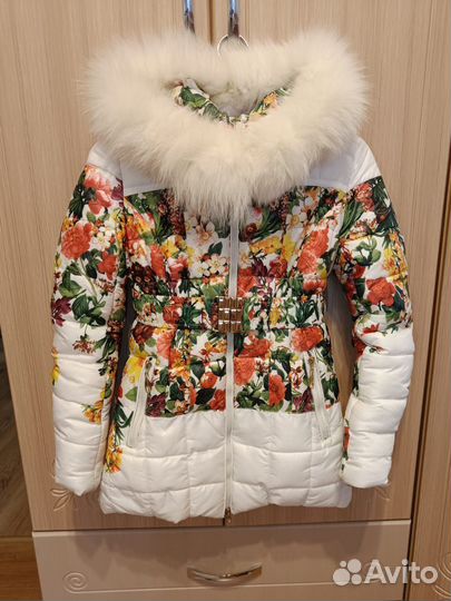 Димесезонная куртка для девочки