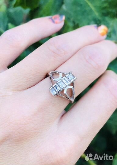Серебряное кольцо