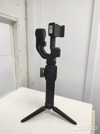 Стабилизатор zhiyun Smooth 4 (145913)
