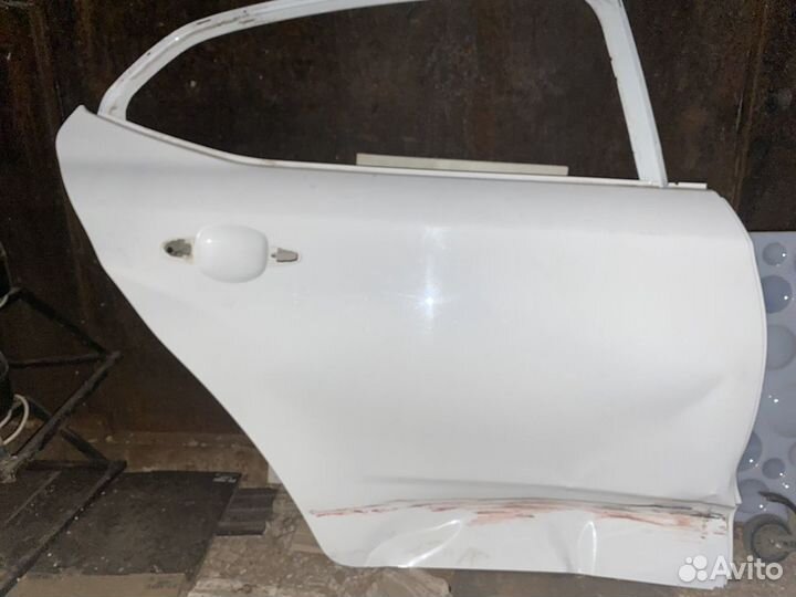 Дверь на citroen правая задняя