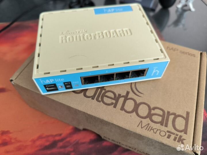 Роутер Mikrotik hAP lite