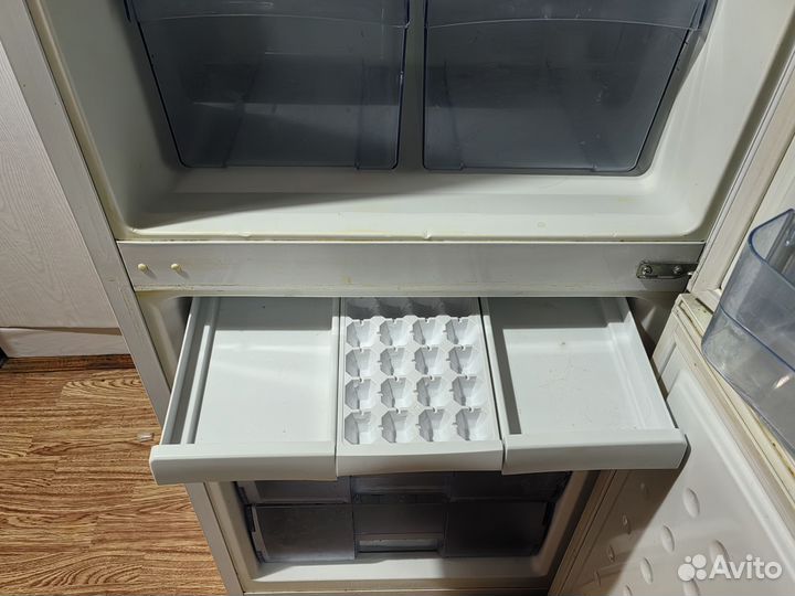 Холодильник бу beko