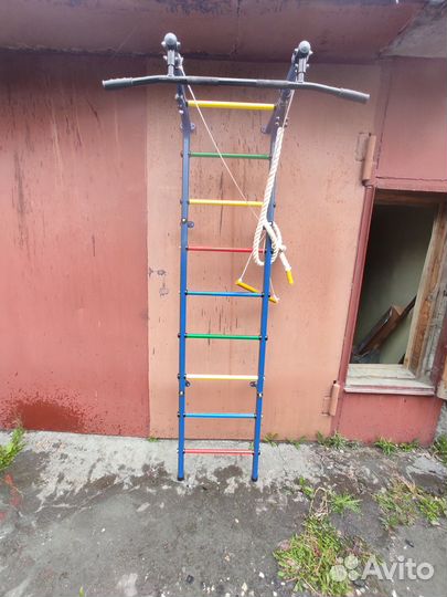 Гимнастическая стенка