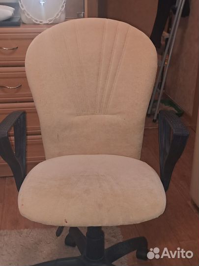 Компьютерное кресло