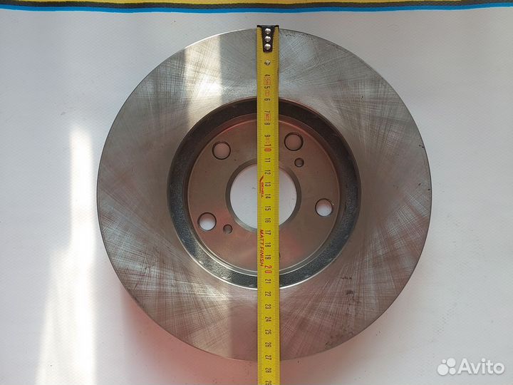 Передний тормозной диск к-т Toyota