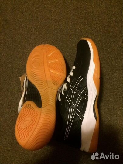 Кроссовки для тенниса asics