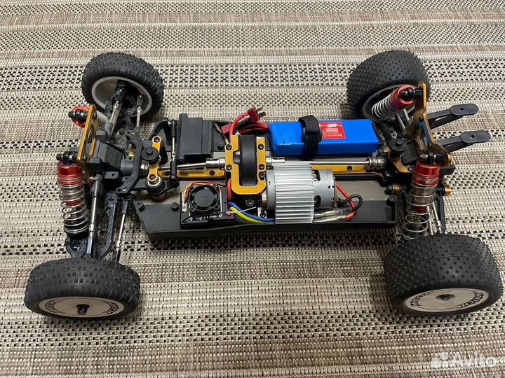 Rc машинка/модель wltoys 104001 10/1