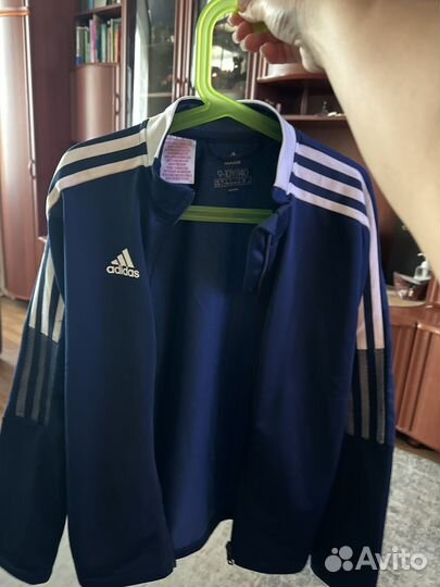 Кофта adidas на мальчика 140