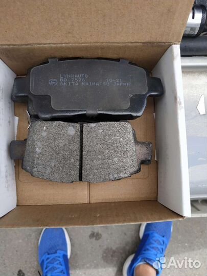 Тормозные колодки toyota Yaris