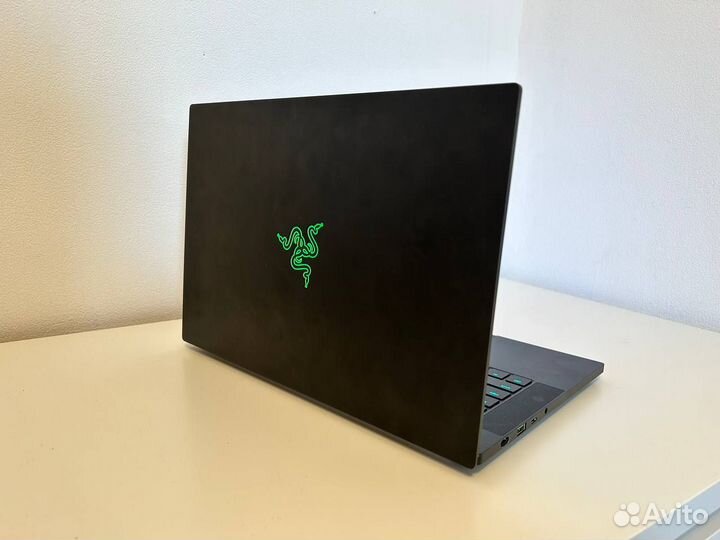 Игровой ноутбук GTX 3080 Razer Blade 14