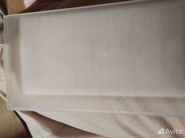 Защитное стекло на iPhone 8