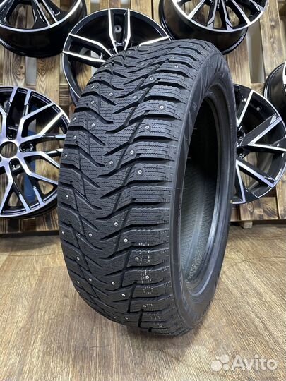 Sailun Ice Blazer WST3 275/40 R20 и 315/35 R20 106T