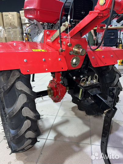 Мотоблок бензиновый Honda GX420(18лс)(3/1) + плуг