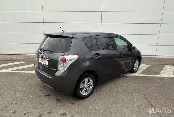 Toyota Verso 1.8 МТ, 2013, 122 000 км