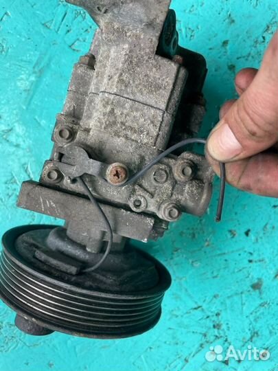 Компрессор кондиционера Mazda 3. BK Z6 03-09