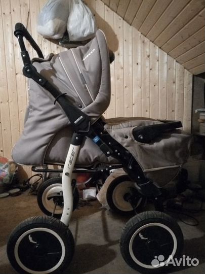 Детская коляска