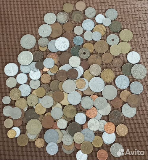 Набор иностранных монет. 165 штук без повторов