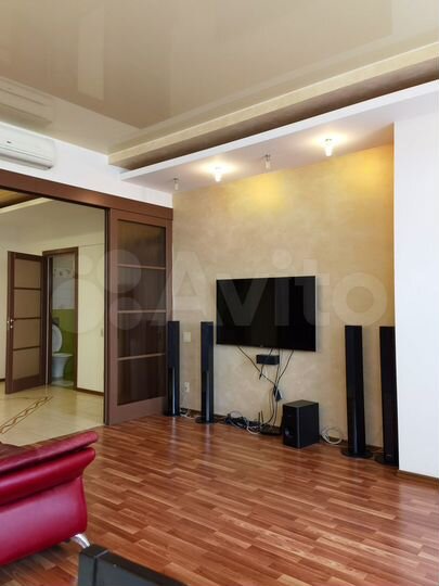 2-к. квартира, 86,5 м², 14/14 эт.