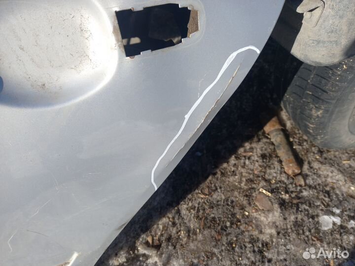 Дверь задняя левая Лада Гранта 2011
